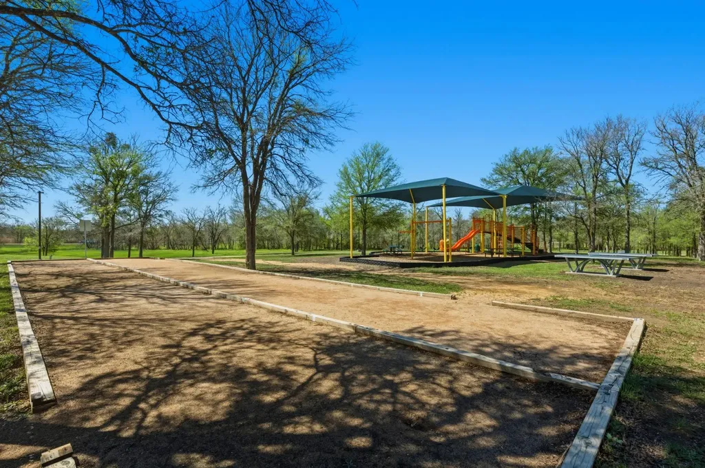 12425 Ostrich Trail Manor TX 78653