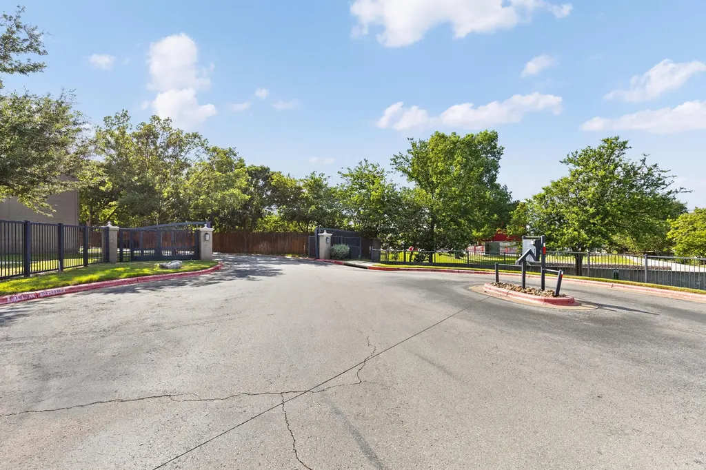 11203 Ranch Road 2222 Austin TX 78730