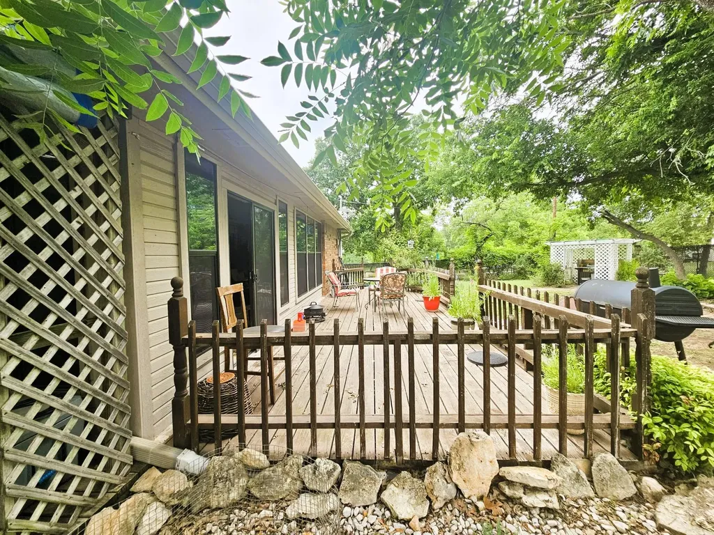 245 County Road 3371 Kempner TX 76539
