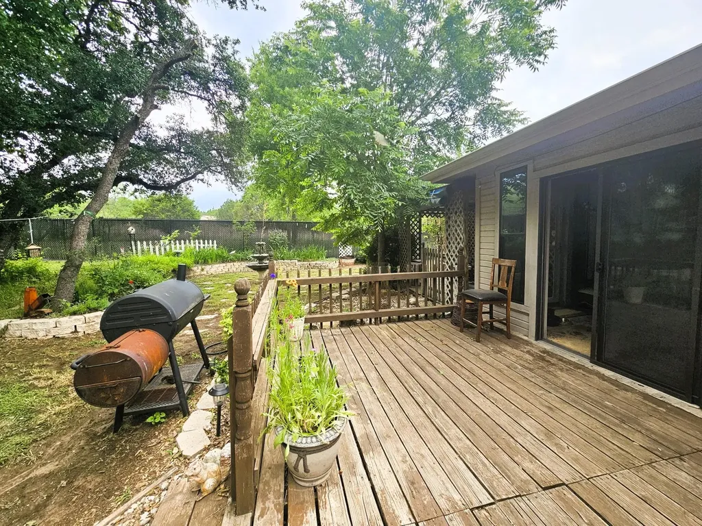 245 County Road 3371 Kempner TX 76539