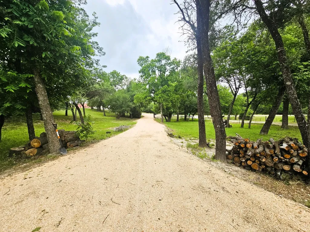 245 County Road 3371 Kempner TX 76539