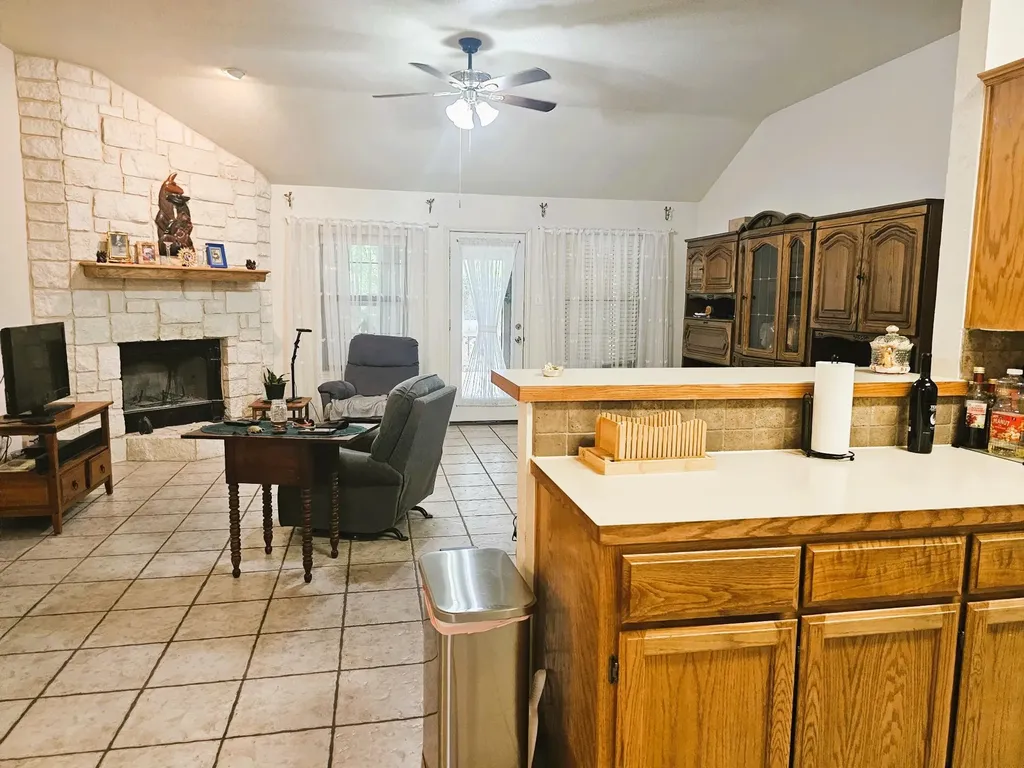 245 County Road 3371 Kempner TX 76539