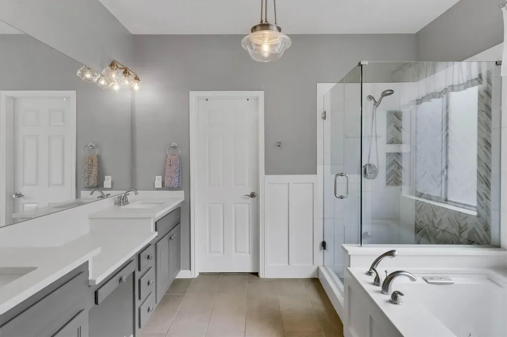 5721 Medicine Creek Drive Austin TX 78735