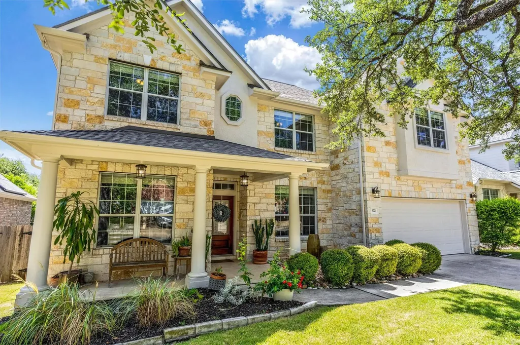 5721 Medicine Creek Drive Austin TX 78735