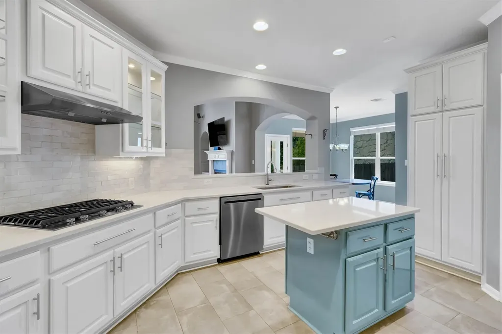 5721 Medicine Creek Drive Austin TX 78735