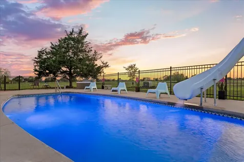 125 Fairway Court Bastrop TX 78602