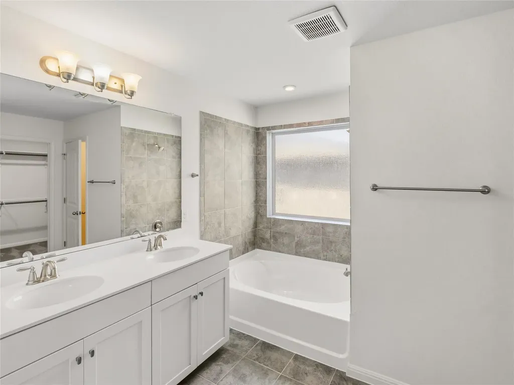 2937 Barbed Wire Street Round Rock TX 78664