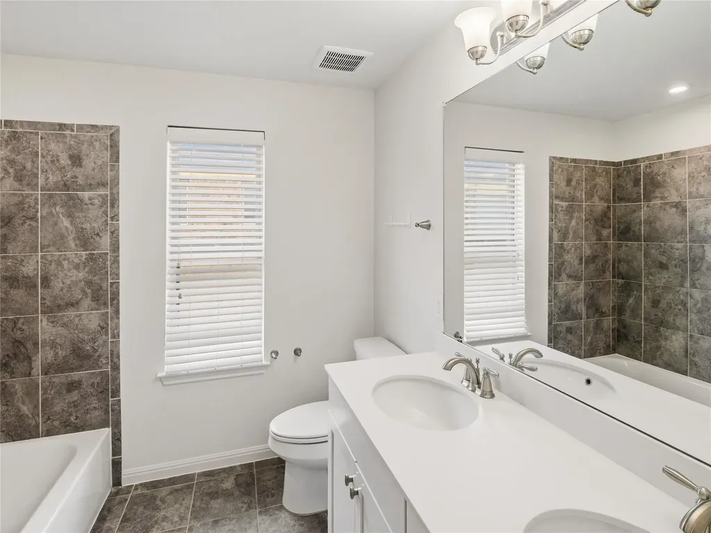 2937 Barbed Wire Street Round Rock TX 78664