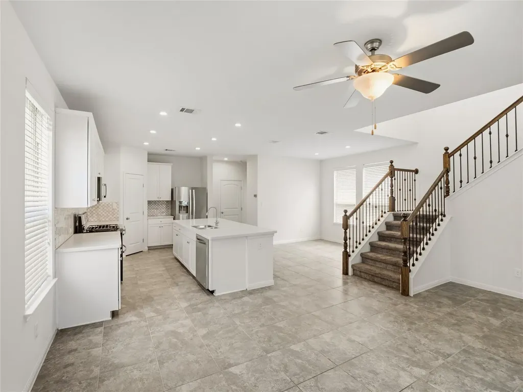 2937 Barbed Wire Street Round Rock TX 78664