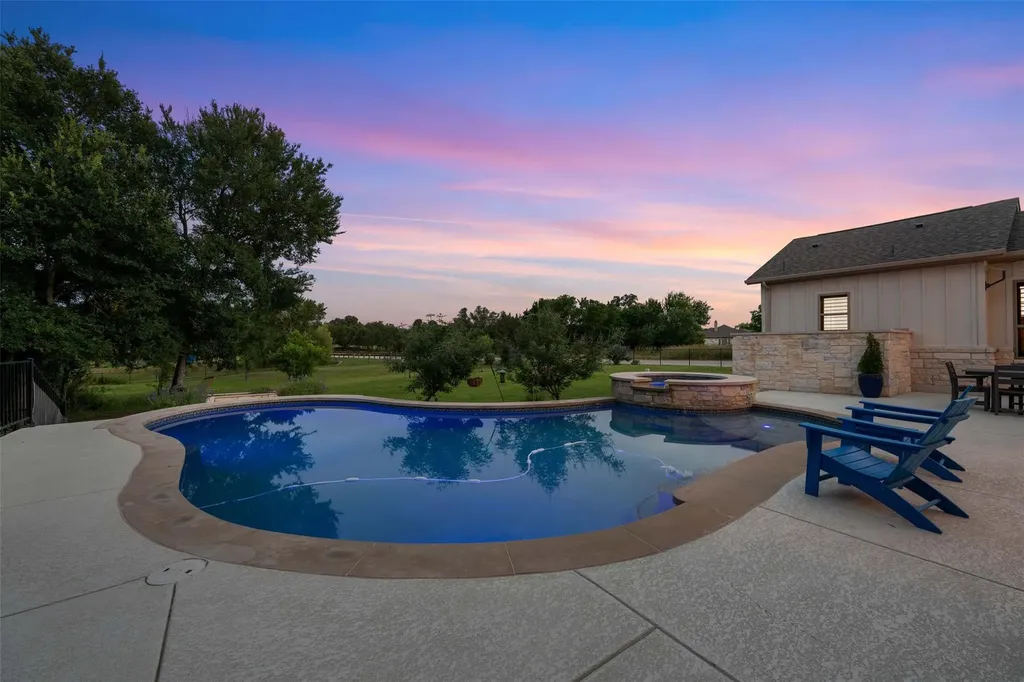 233 Trick Pony Liberty Hill TX 78642