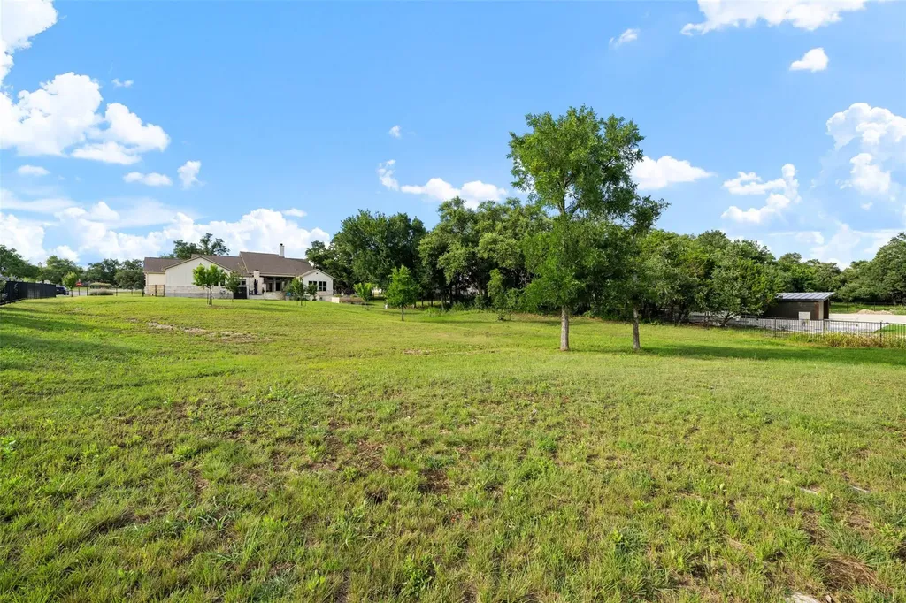 233 Trick Pony Liberty Hill TX 78642