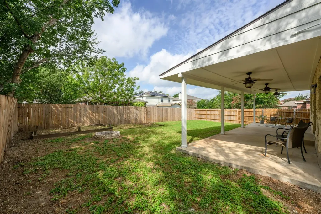 809 Tapestry Cove Pflugerville TX 78660