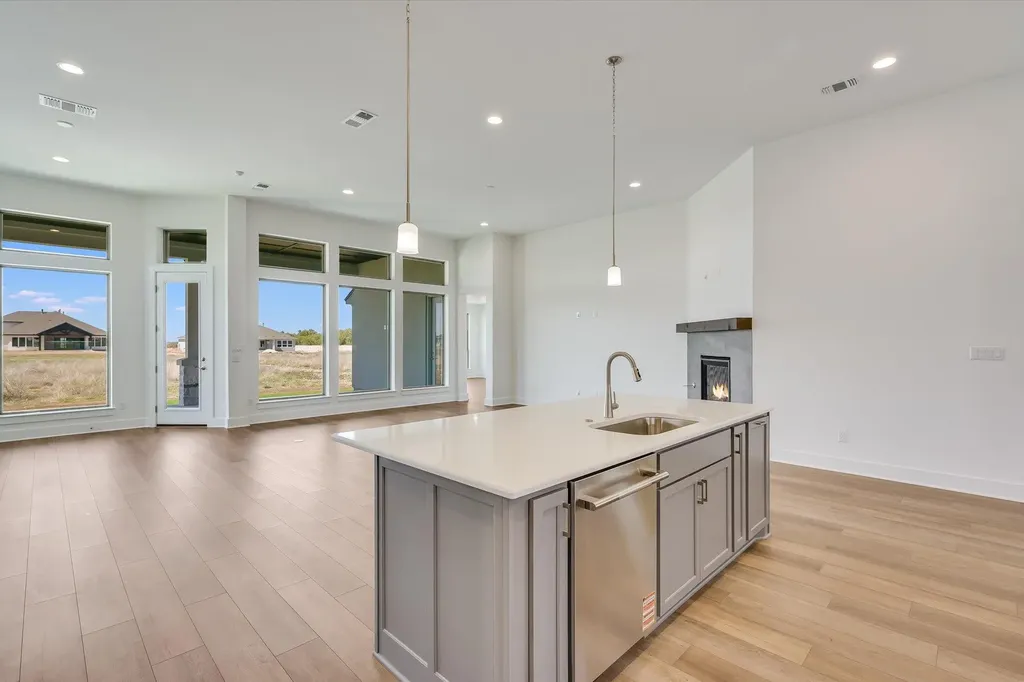 2845 Whalesong Way Leander TX 78641