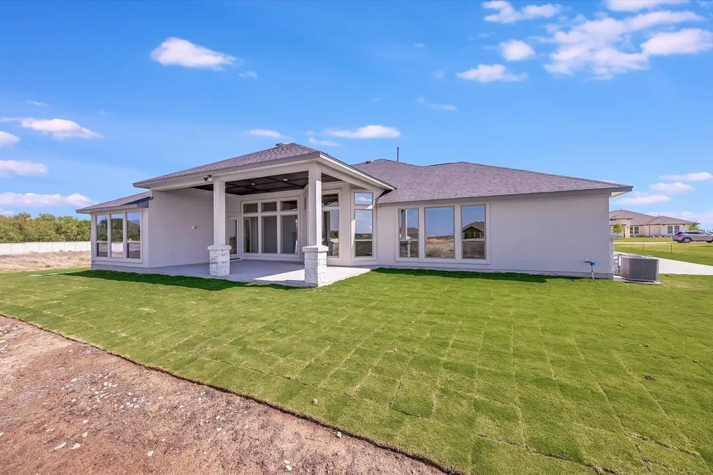 2845 Whalesong Way Leander TX 78641