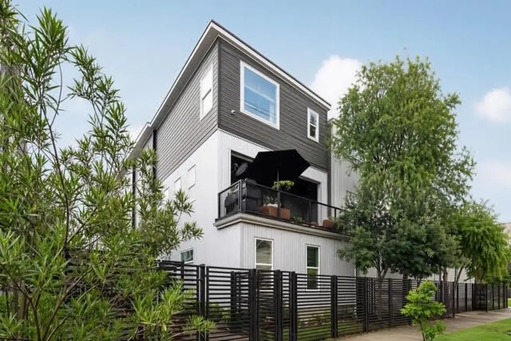 3500 Harmon Avenue Austin TX 78705