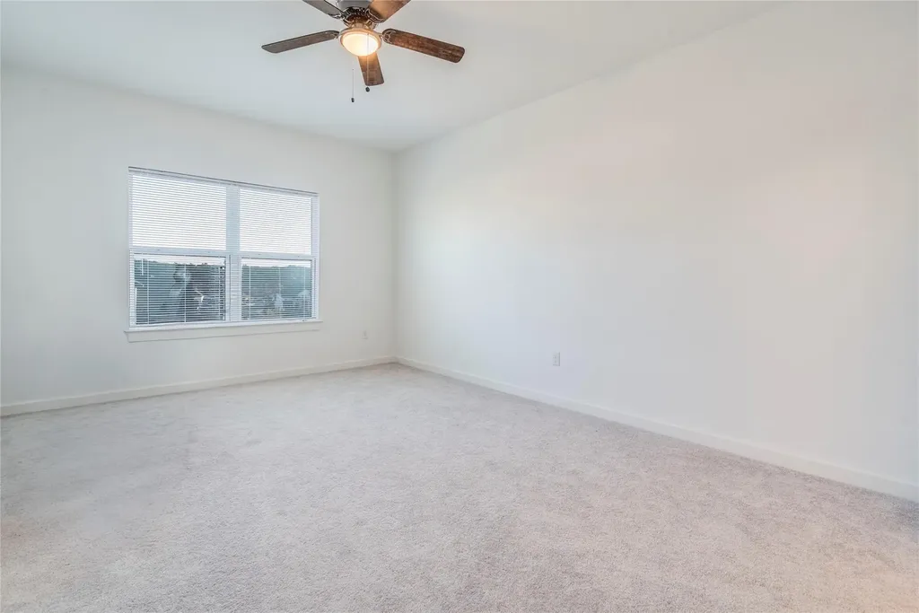 2217 Sondrio Bend Leander TX 78641