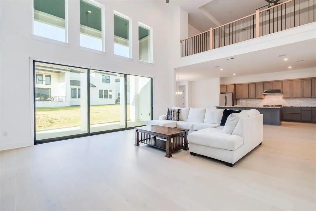 2217 Sondrio Bend Leander TX 78641