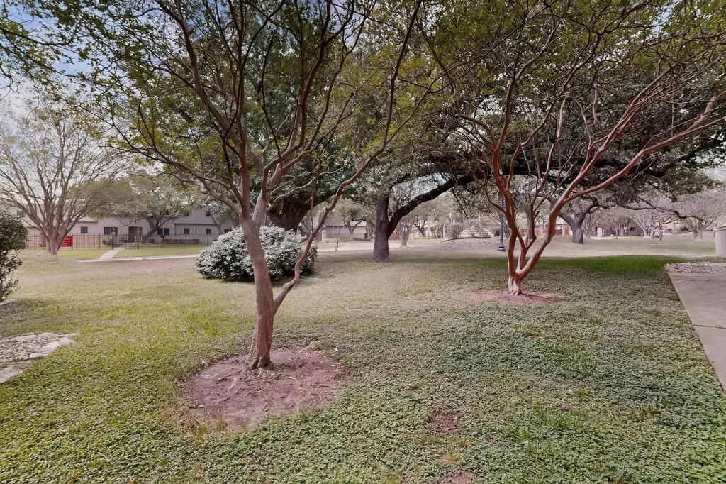 8210 Bent Tree Road Austin TX 78759
