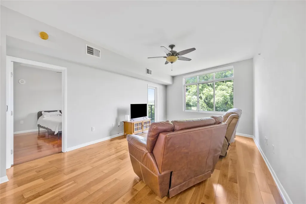 54 Rainey Street Austin TX 78701