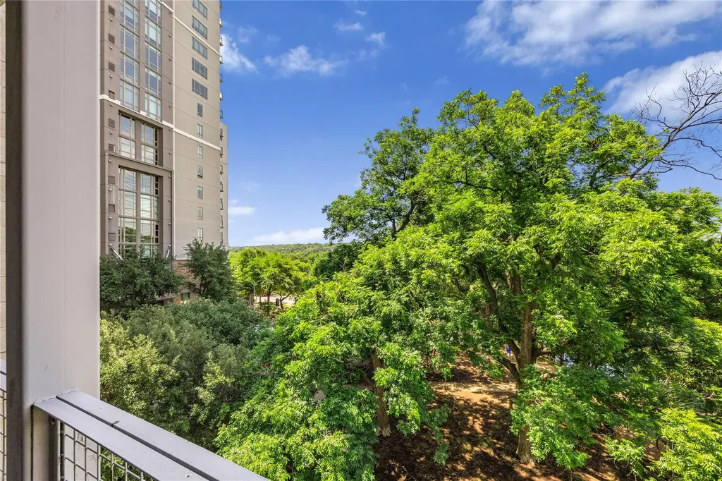 54 Rainey Street Austin TX 78701