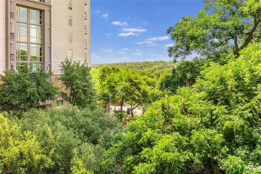 54 Rainey Street Austin TX 78701