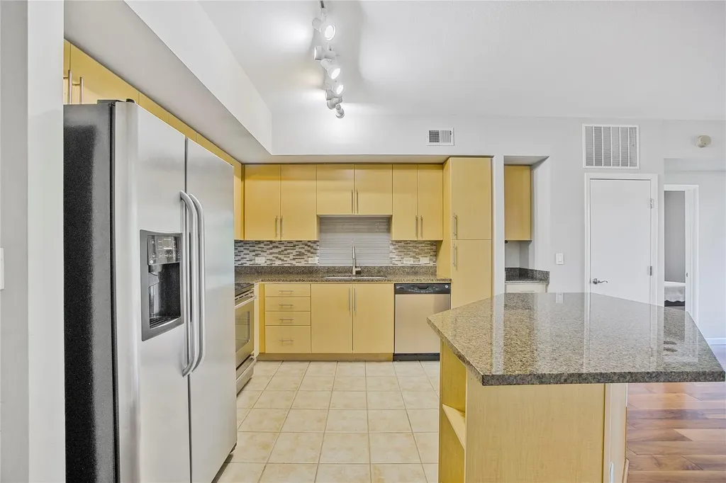 54 Rainey Street Austin TX 78701