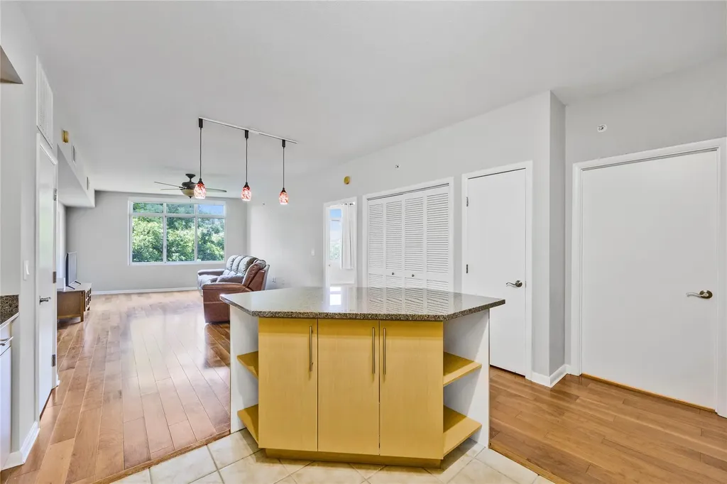 54 Rainey Street Austin TX 78701