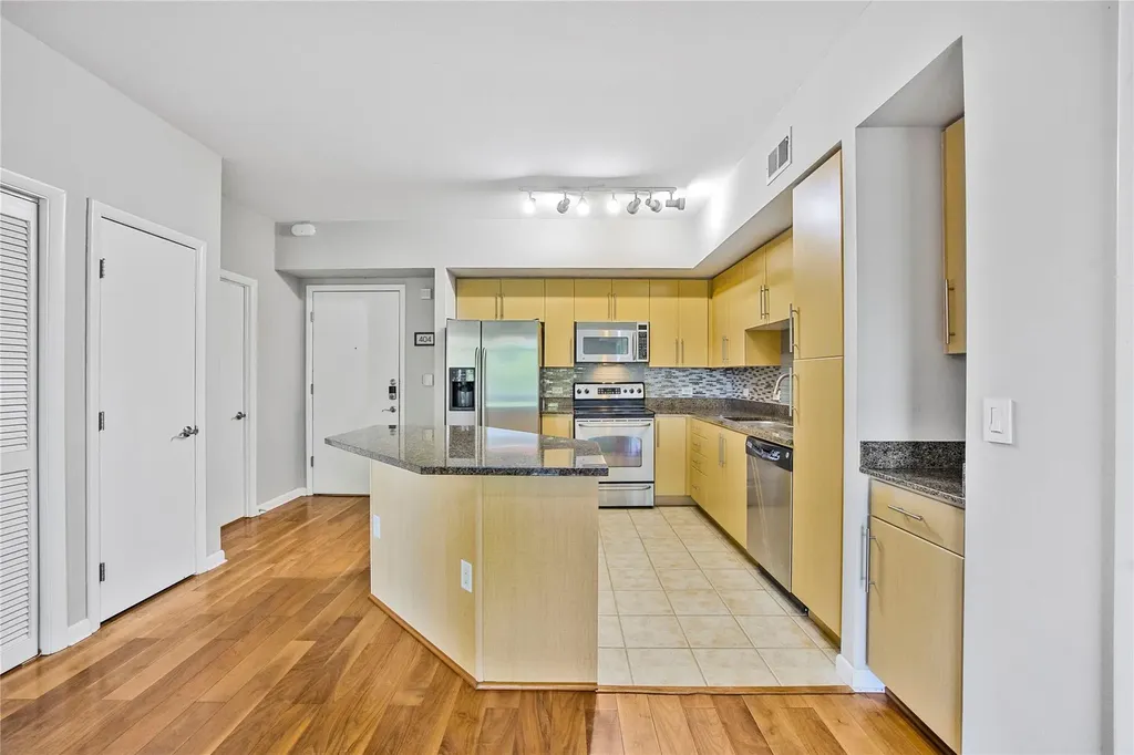 54 Rainey Street Austin TX 78701