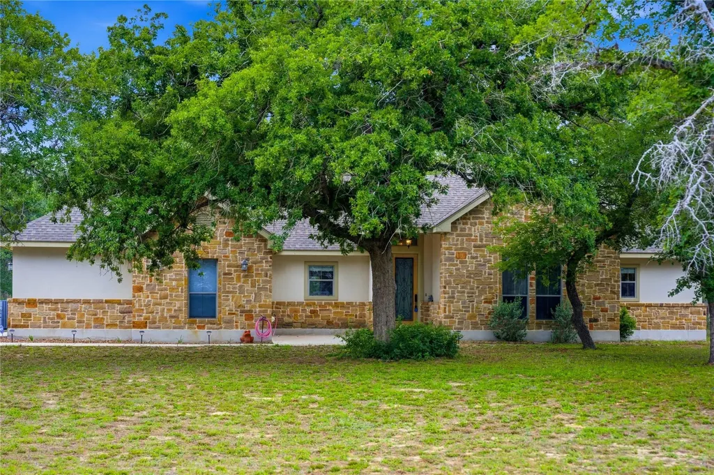 205 Sendera Crossing La Vernia TX 78121