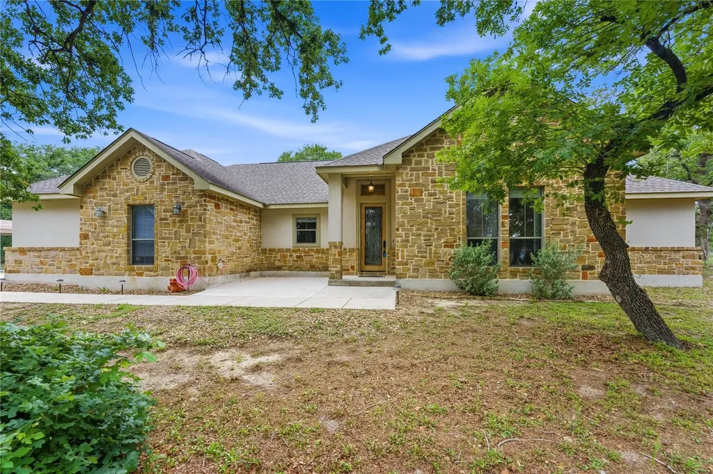 205 Sendera Crossing La Vernia TX 78121