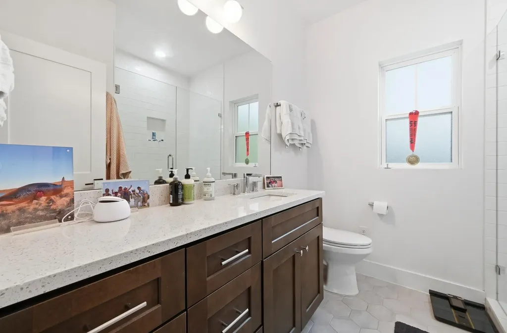 105 Elkhart Street Austin TX 78702