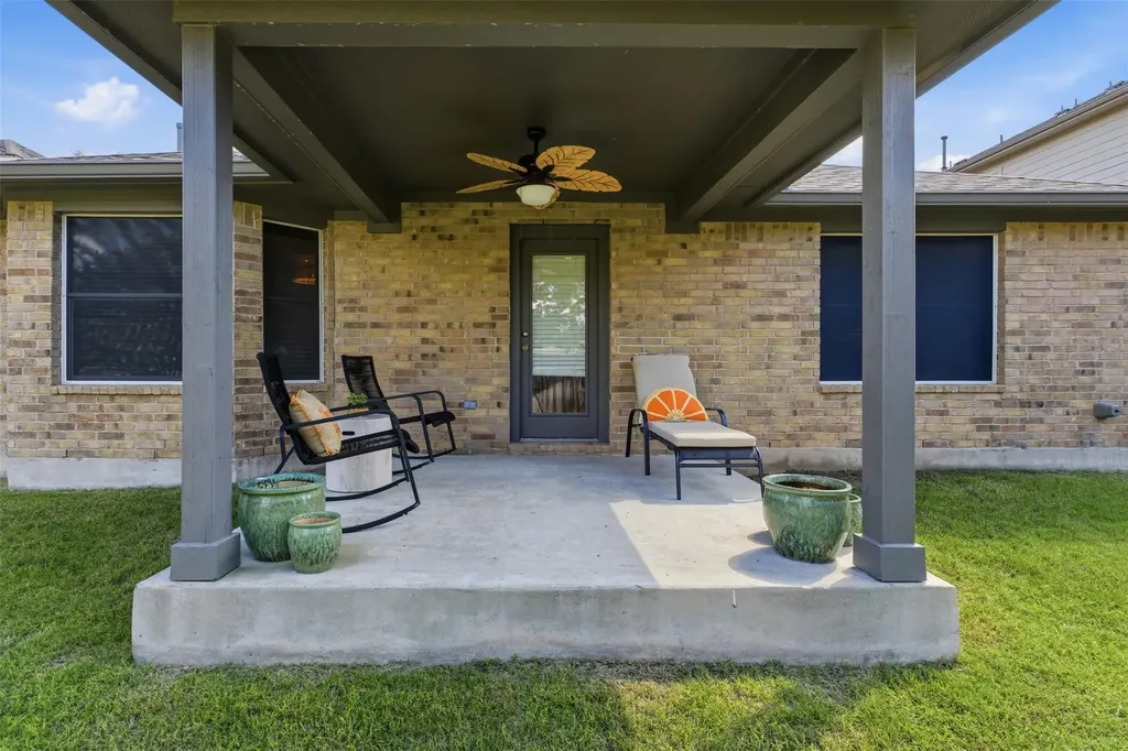 2504 Grand Mission Way Pflugerville TX 78660