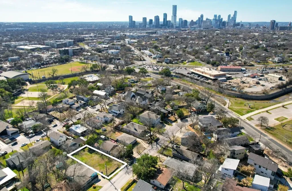 2707 Zaragosa Street Austin TX 78702