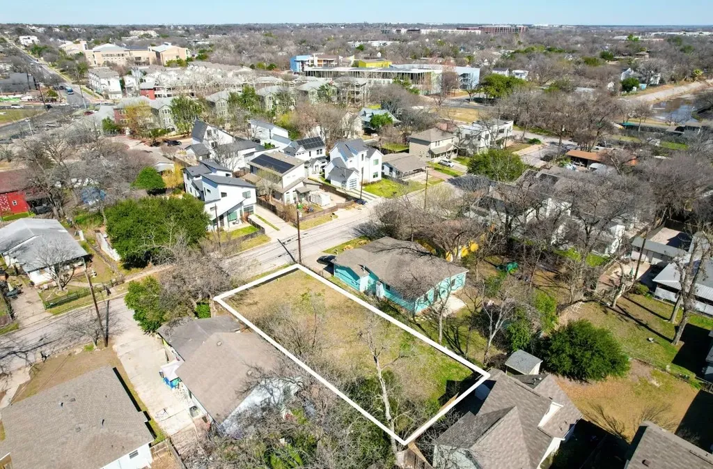 2707 Zaragosa Street Austin TX 78702