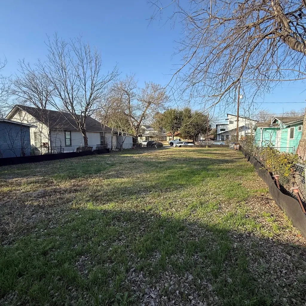 2707 Zaragosa Street Austin TX 78702