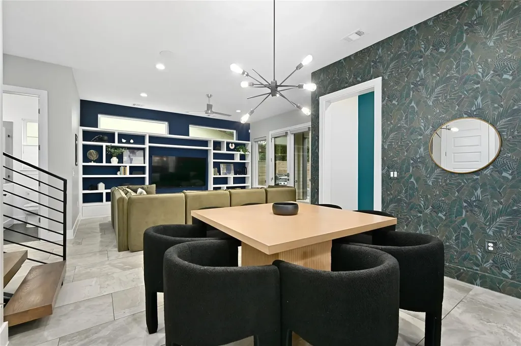 1310 Comal Street Austin TX 78702