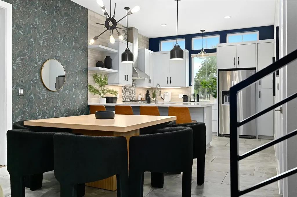 1310 Comal Street Austin TX 78702