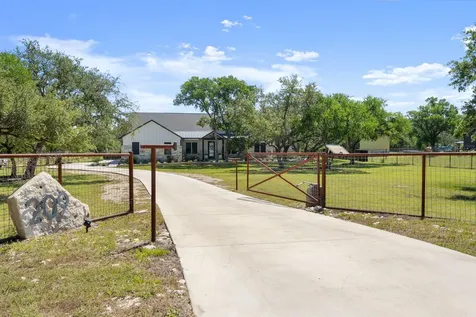 209 Esperanza Petal Pass Liberty Hill TX 78642