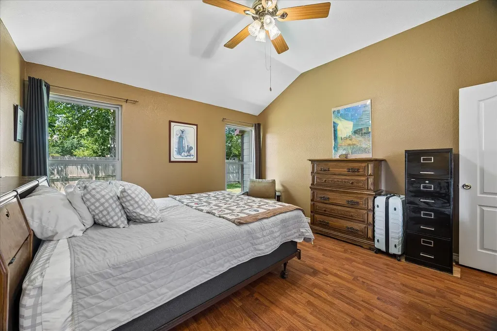 111 Finch Lane Georgetown TX 78626