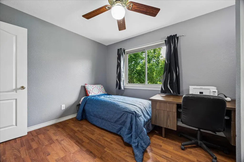111 Finch Lane Georgetown TX 78626