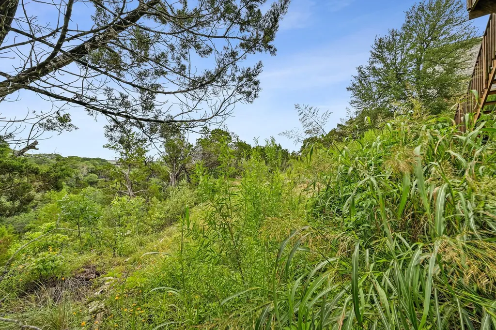 8312 S Timber Trail S Lago Vista TX 78645