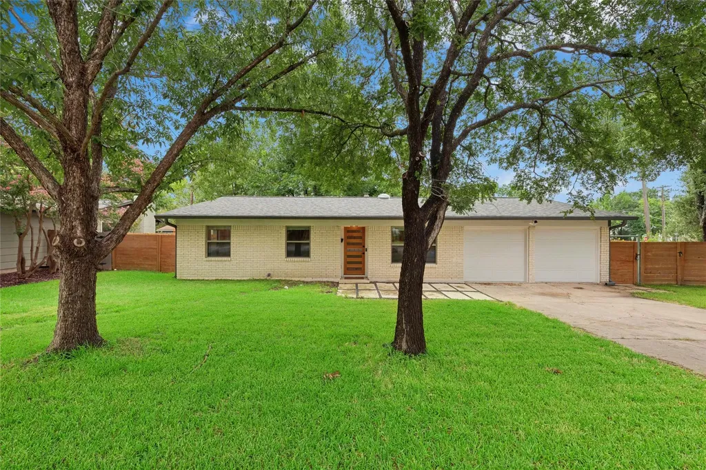 8601 Winding Walk Austin TX 78757