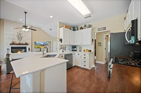 75 Sprucewood Drive Wimberley TX 78676