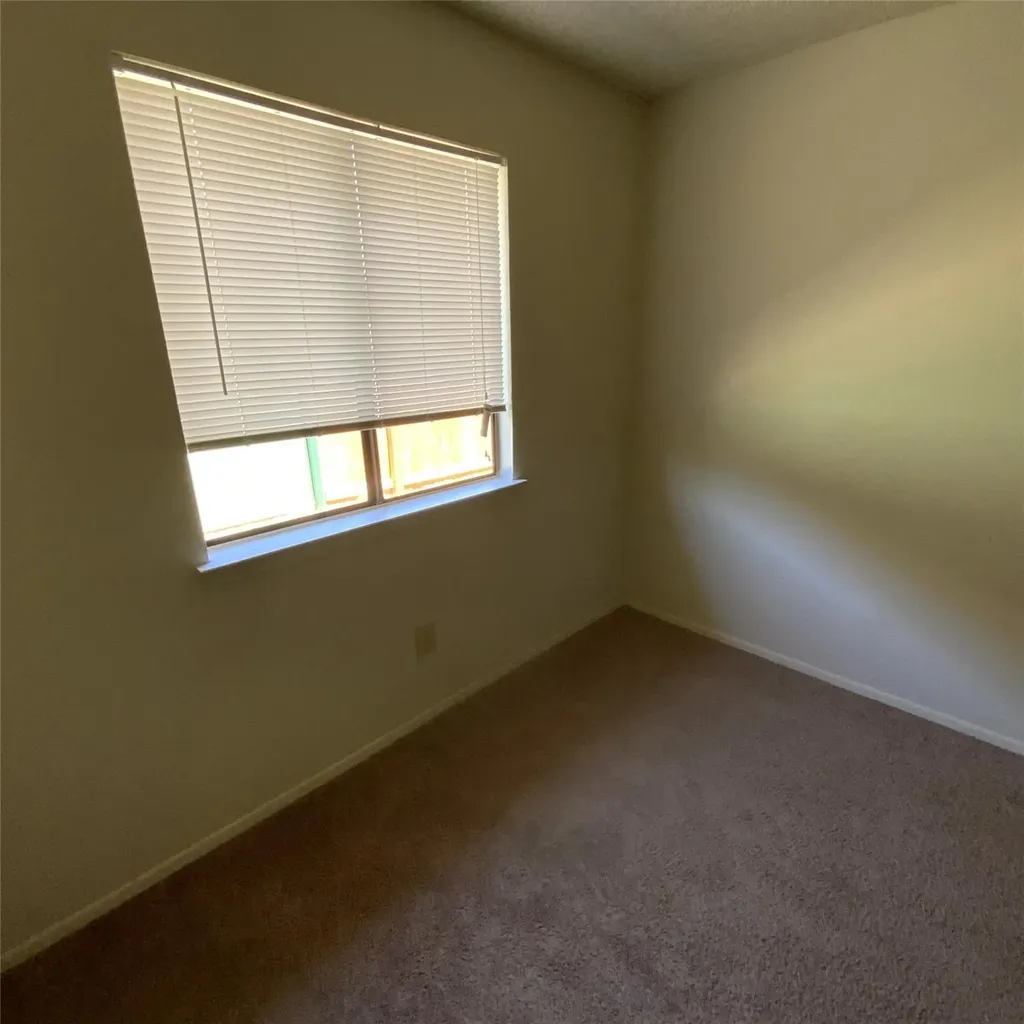 12807 Widge Drive Austin TX 78727
