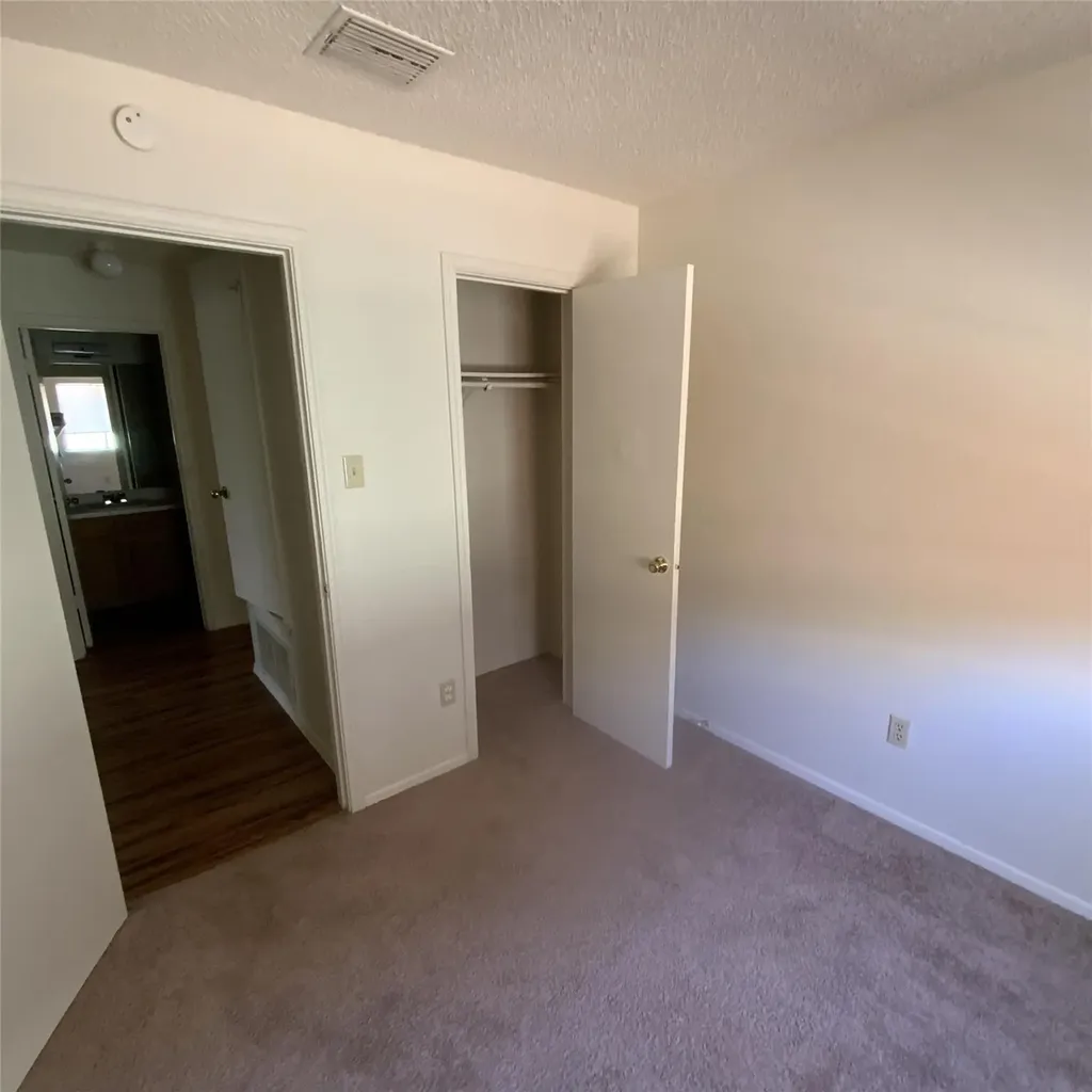 12807 Widge Drive Austin TX 78727