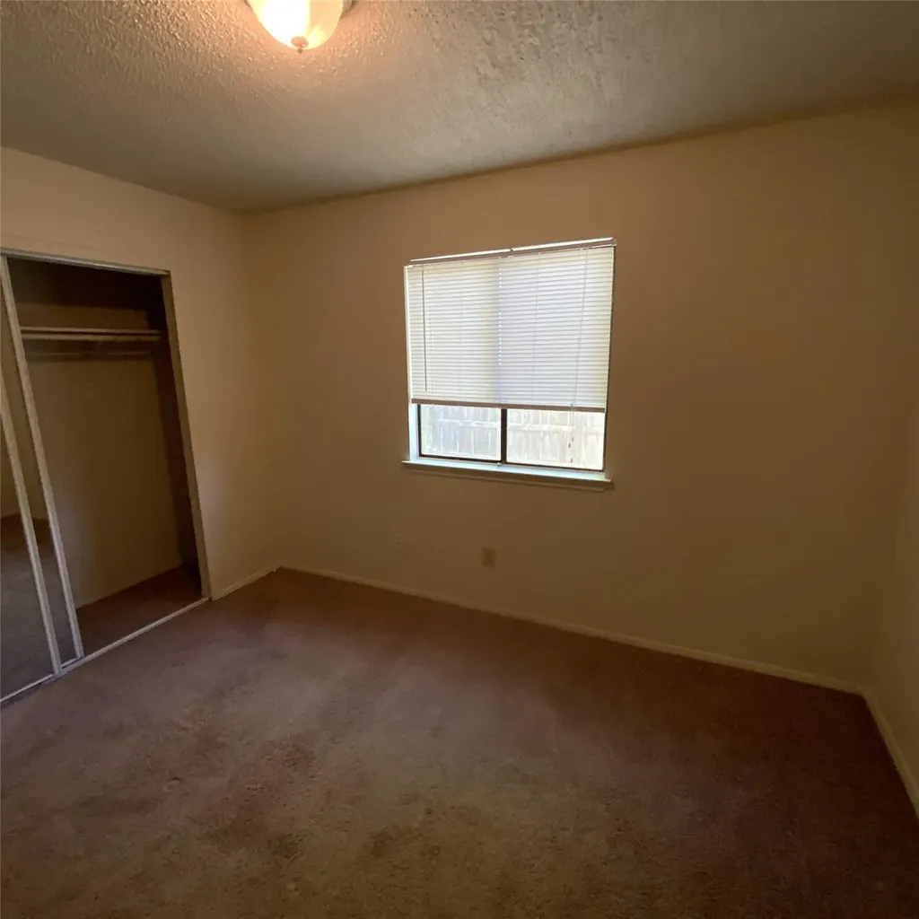 12807 Widge Drive Austin TX 78727