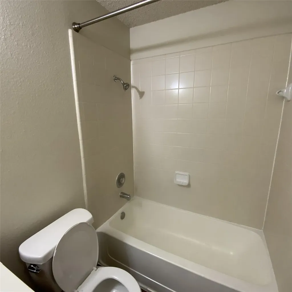 12807 Widge Drive Austin TX 78727