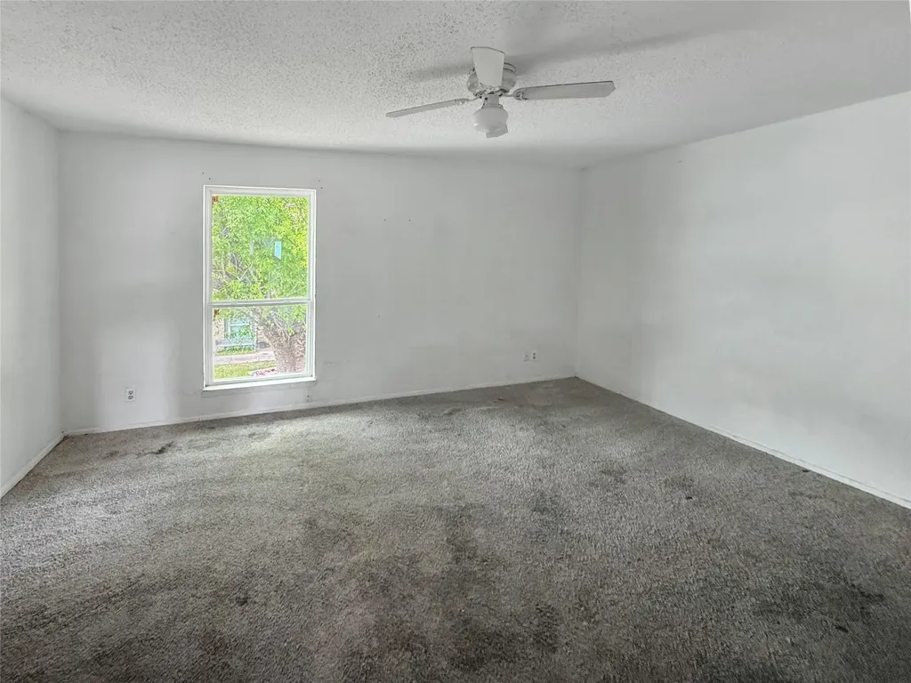 8611 Putnam Drive Austin TX 78757