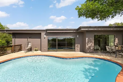 6806 Silvermine Drive Austin TX 78736