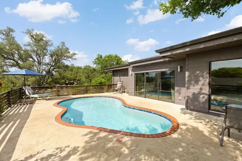 6806 Silvermine Drive Austin TX 78736